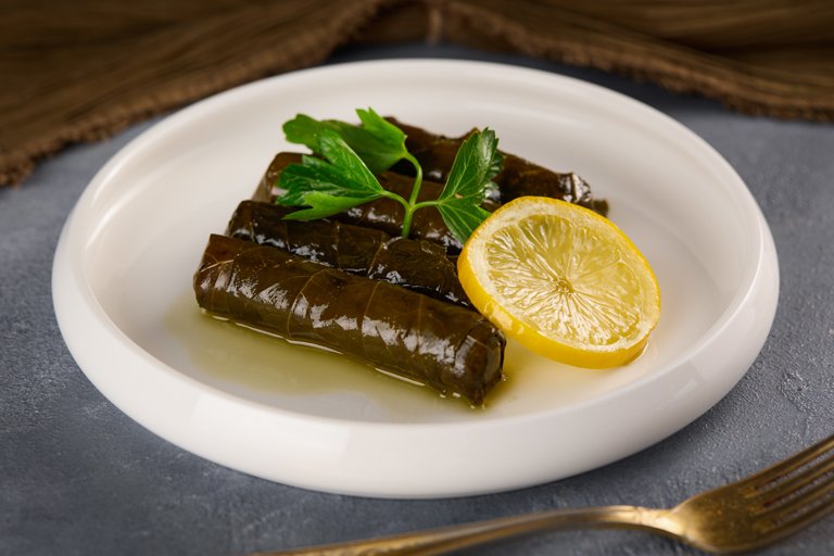YAPRAK SARMA