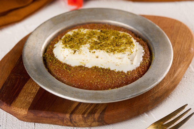 KÜNEFE